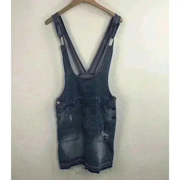 Hot Topic Women's Denim Overall Skirt Size Medium Raw Hemline Distressed - Picture 1 of 9